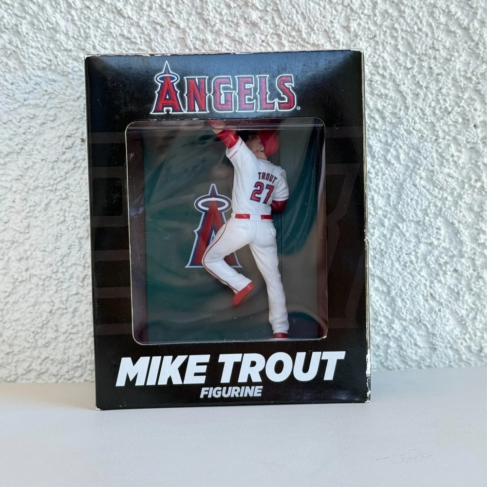 Mike Trout LA Angels Figurine 2015 Catch Commemorative SGA MLB Collectible New